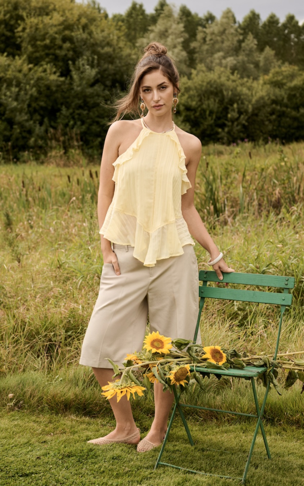 Bermuda GIA - CR10615039 - Cream