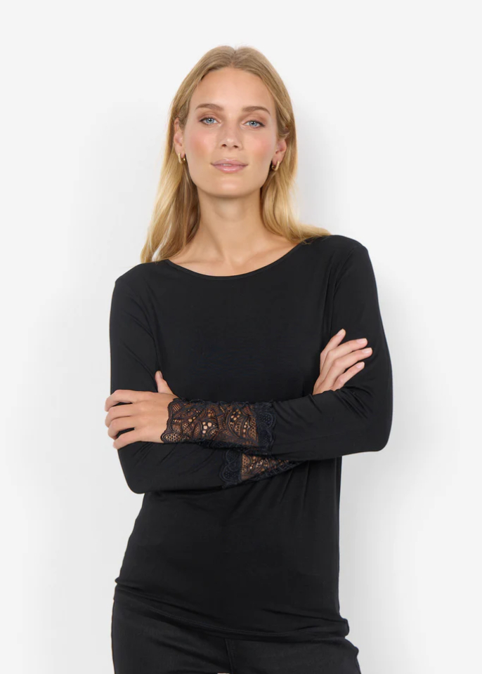 Chandail ajusté poignet en dentelle - SC26058 - Soya concept